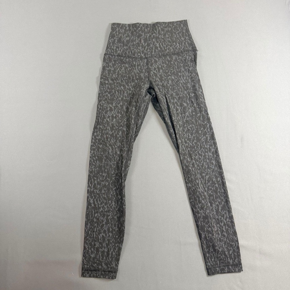 Lululemon Wunder Under Leggings Gray Camo‎ Cropped Size 4